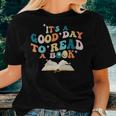 Its A Good Day To Read A Book World Book Day 2023 Groovy Women T-shirt Gifts for Her