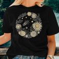 Vintage Beekeeping Daisy Flower Wreath Bee Women T-shirt Gifts for Her