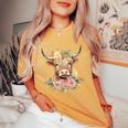 Cute Baby Highland Cow With Flowers Calf Animal Christmas Women's Oversized Comfort T-Shirt Mustard