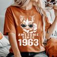 Awesome Since 1963 60Th Birthday 60 Year Old Cat Lovers Women's Oversized Comfort T-Shirt Yam