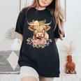 Cute Baby Highland Cow With Flowers Calf Animal Christmas Women's Oversized Comfort T-Shirt Black