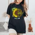 New Mom Plus Size Floral Flower Graphic Women's Oversized Comfort T-shirt Black