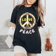 Retro 60S & 70S Floral Hippie Daisy Peace Sign Love Peace Women's Oversized Comfort T-shirt Black