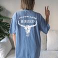 Western Country This Girl Likes Rodeo Howdy Vintage Cowgirl Women's Oversized Comfort T-Shirt Back Print Blue Jean