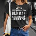 Never Underestimate An Old Man July Birthday July Present T-Shirt Gifts for Her