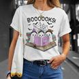 Boooks Cute Ghost Book Worm Nerd Halloween Spooky Party T-Shirt Gifts for Her