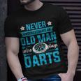 Grandparents Never Underestimate An Old Man Who Plays Darts T-Shirt Gifts for Him
