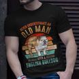Mb Never Underestimate An Old Man With English Bulldog T-Shirt Gifts for Him