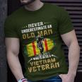 Never Underestimate An Old Vietnam Veteran Veteran Day Xmas T-Shirt Gifts for Him