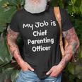 Chief Parenting Officer Celebrate Your Parenting Role T-Shirt Gifts for Old Men