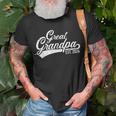 Great Grandpa Est 2024 For Pregnancy Announcement Unisex T-Shirt Gifts for Old Men