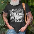 Married To An Awesome Teacher Husband Of A Teacher Gift For Mens Gift For Women Unisex T-Shirt Gifts for Old Men