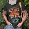 Mb Never Underestimate An Old Man Born In Texas T-Shirt Gifts for Old Men