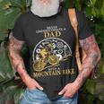 Never Underestimate A Dad With A Mountain Bike DadT-Shirt Gifts for Old Men