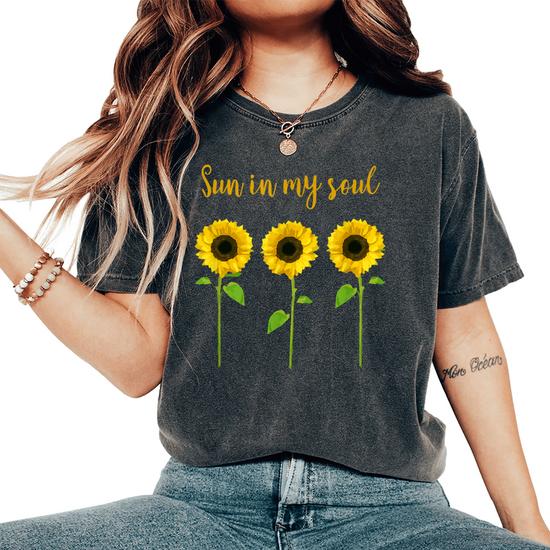 Pretty Oversize Flower Floral Sunflower Graphic T-Shirt Pretty Oversize Flower Floral Sunflower Graphic T-Shirt