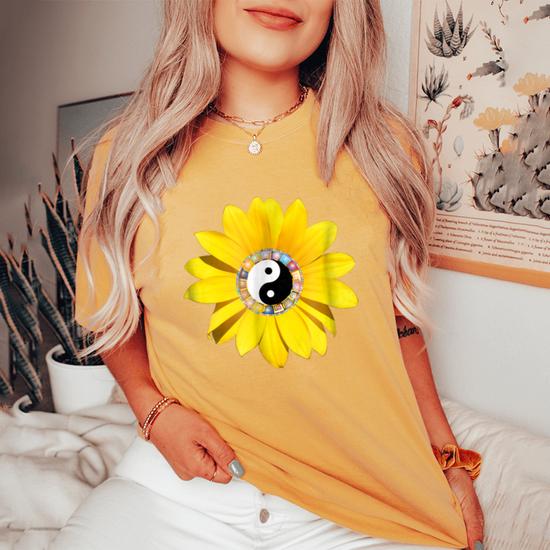yellow daisy top