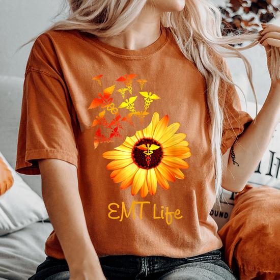 Sunflower deals nurse shirt