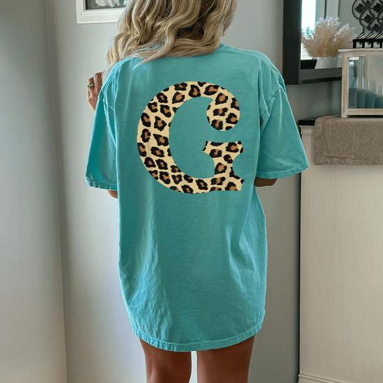 Womens Leopard Cheetah Print Letter T Initial Rustic Monogram Gift V-Neck  T-Shirt